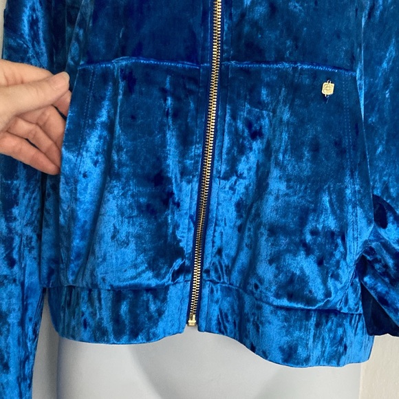 Fabletics Crushed Velour Zip-up Hoodie Jacket Blue Medium NWT - Picture 2 of 8
